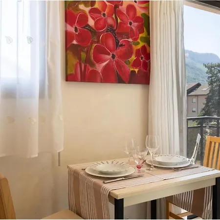 Proche Lac Et Commerces Apartment