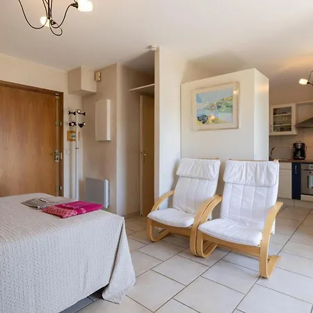 Proche Lac Et Commerces Apartment *